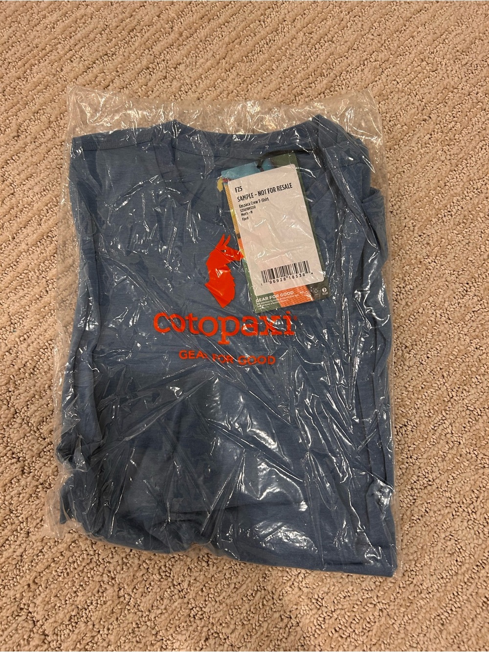 New Cotopaxi Mens Empaca T-Shirt in Fjord